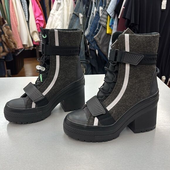 Converse Boots  - Picture 2 of 6